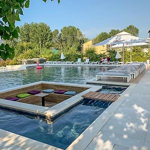 Hotel Bora Bora Velipoja